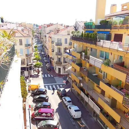 3 Bedrooms, 3 Bathrooms Lecerf 411 Appartamento Cannes